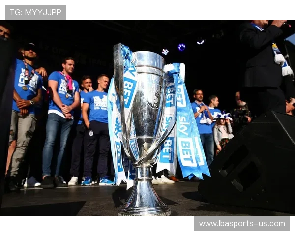 欧联赛场风云再起：各路豪强激战正酣，冠军争夺愈加扑朔迷离